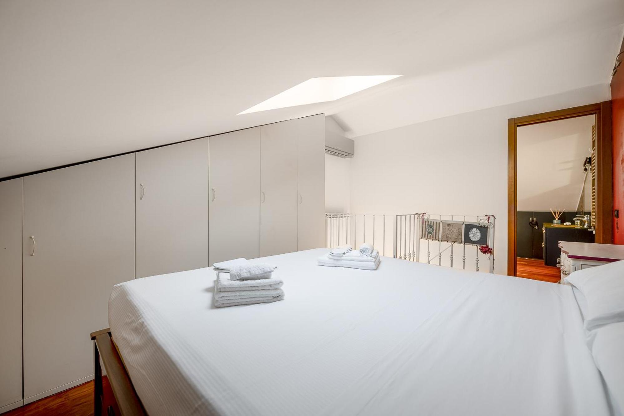 Bright Loft - Free Private Parking Apartment Milan Exterior photo